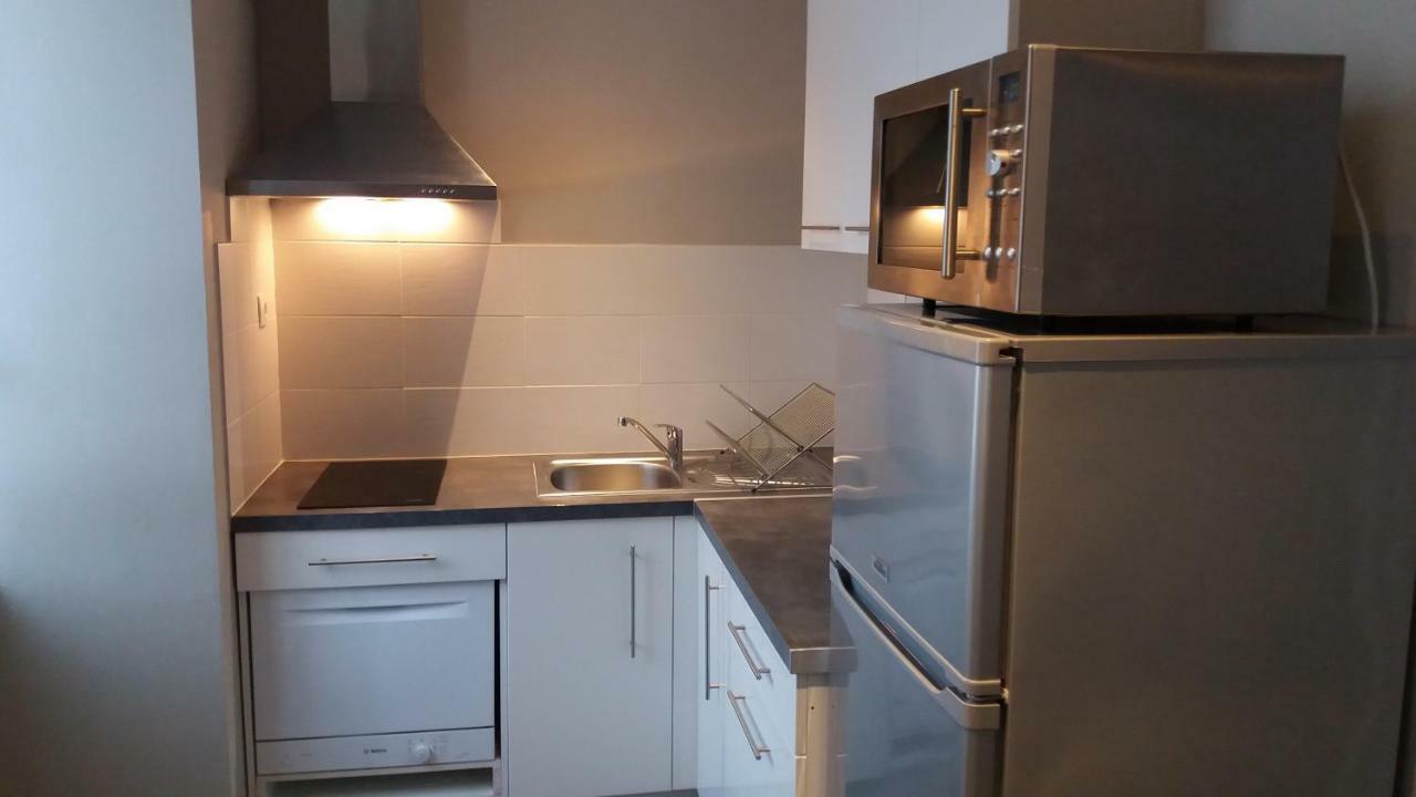 Lesneven Appart Nuitee Exterior foto